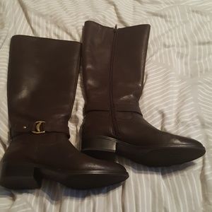Ralph Lauren leather boots size 8 almost new